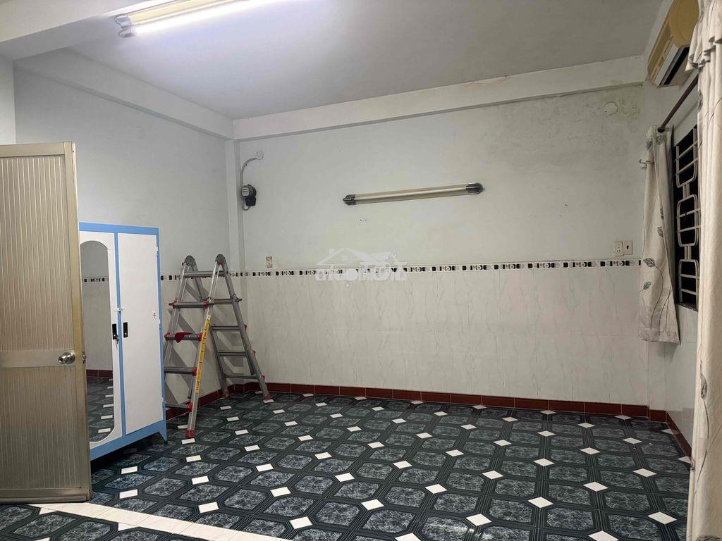 Cho thuê nguyên tầng 1, 40 mét vuông, hoà hưng quận 10 - Ảnh 3