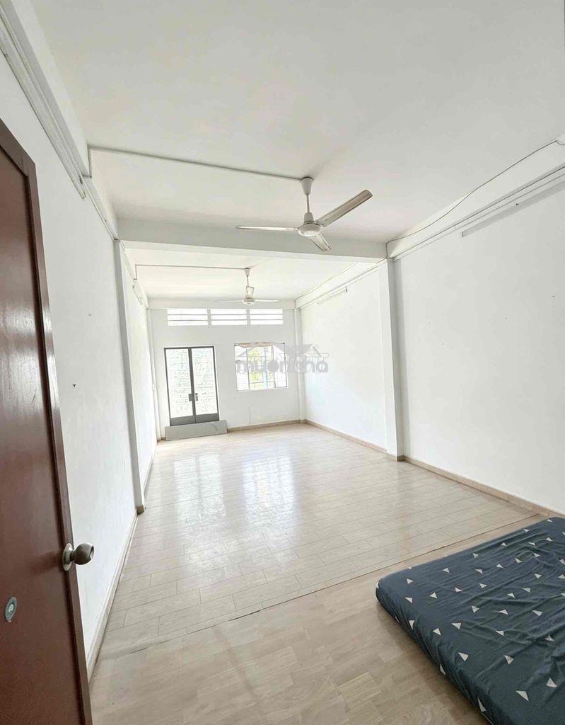 Cho thuê phòng ở, 2 phỏng diện tích lớn thoái mái