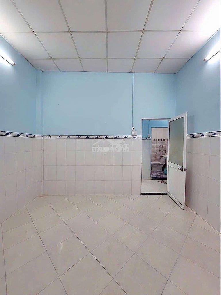 Cho thuê nhà 2pn 2wc gần trường đh sài gòn , đh sư phạm , p1 quận 5 - 3