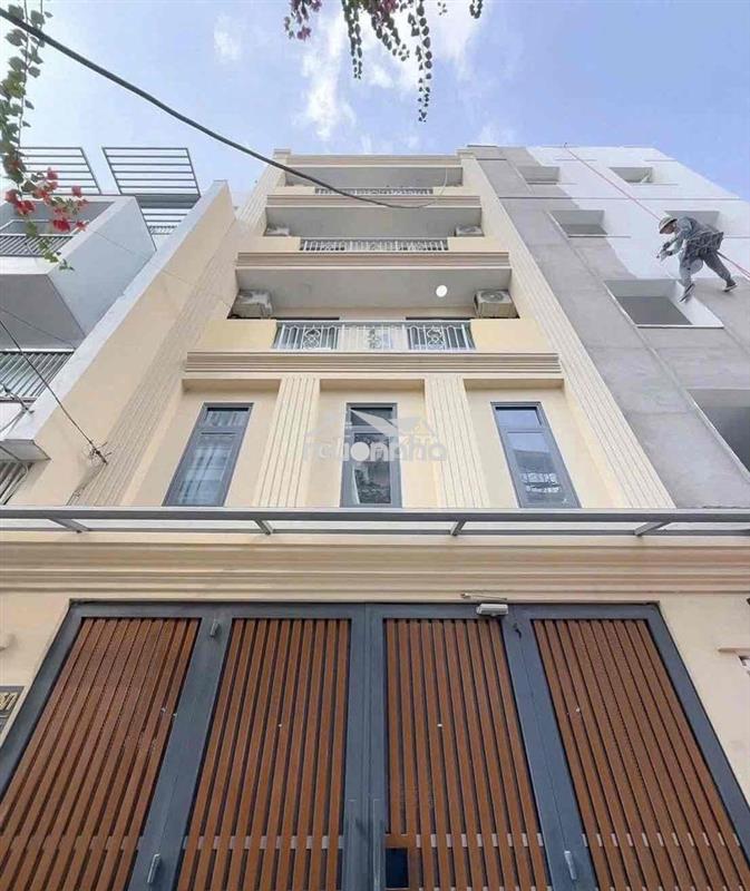 1 trệt 1 lầu rộng, cao cấp, đón ánh sáng tự nhiên, cách huit 7p đi xe