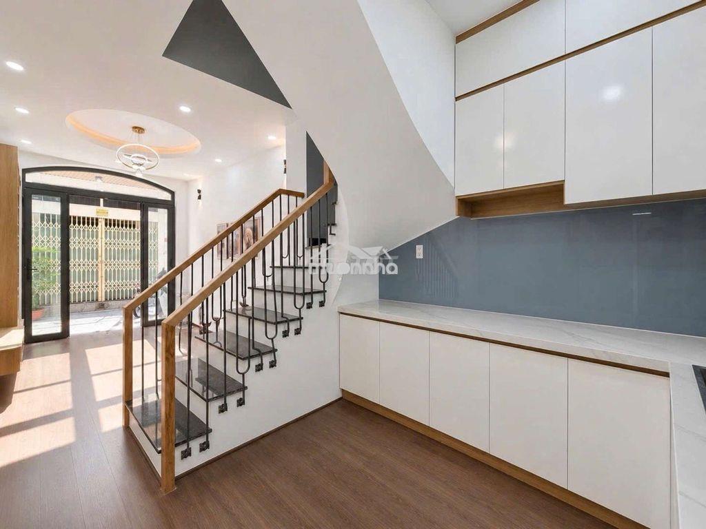 🏡Nhà ðẹp hi.ế.m - hẻm xe hơi – bàn cờ - quận 3.
🌱chỉ 8,1 tỷ.💎 - 3