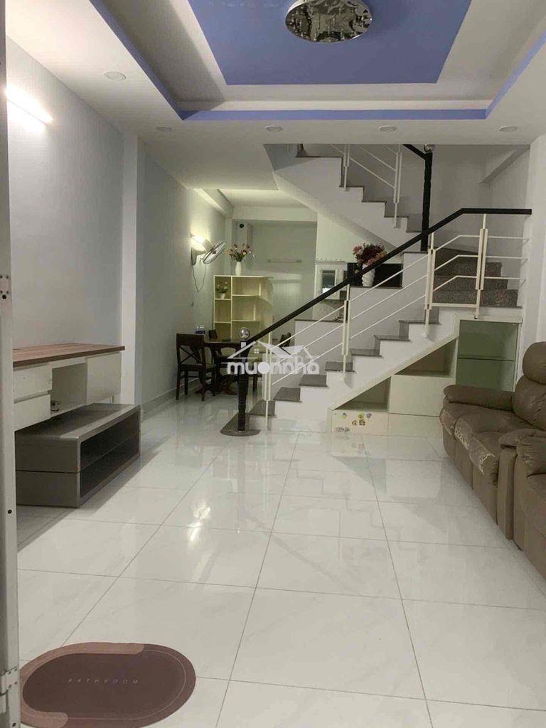 Nhà bán đường lê văn lương , phước kiển sổ riêng gần làng đại học .