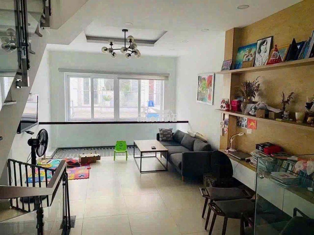 Nhà nguyên căn 4tầng - sân oto ngay đường số 8, hiệp bình phước - Ảnh 4