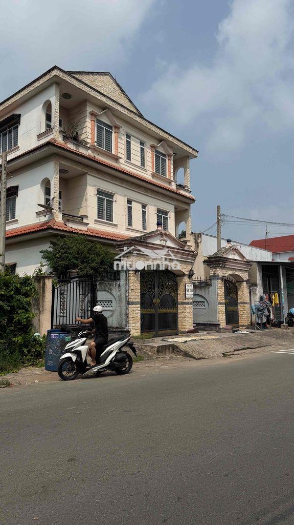 Nhà cho thuê