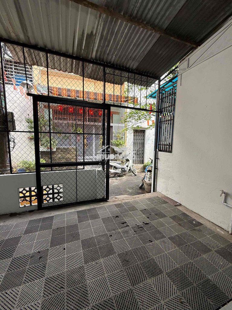 Cho thọ nhà vườn lài 4 x 17 m đúc lửng sạch đẹp : 2 pn, hẻm 4 m thông 