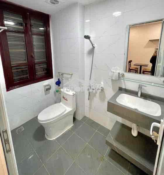 Phòng studio, cửa sổ trời_diện tích 40m2_hẻm 386 lê văn sỹ - Ảnh 4