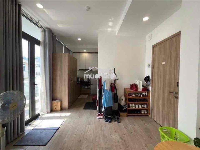 Phòng 35m2_ 1 phòng ngủ, nội thất cơ bản_hẻm 180 phan xích long