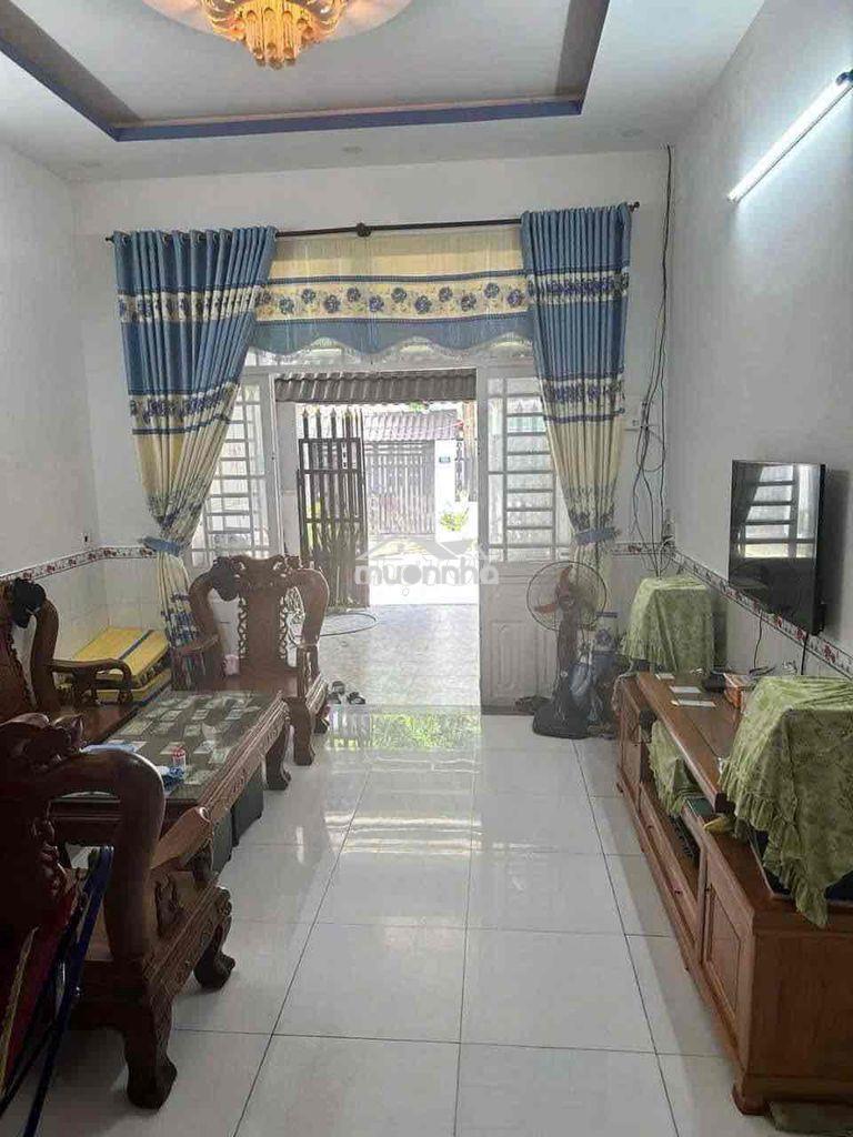 Cho thuê nhà 6tr tân hiệp, gần chợ hóc môn, gần đường liên xã