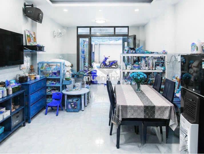 Bán nhà hẻm xe hơi 6m, dt 4.2x15m, 3 tầng 3pn, kdbb, chỉ 8.x tỷ - Ảnh 2