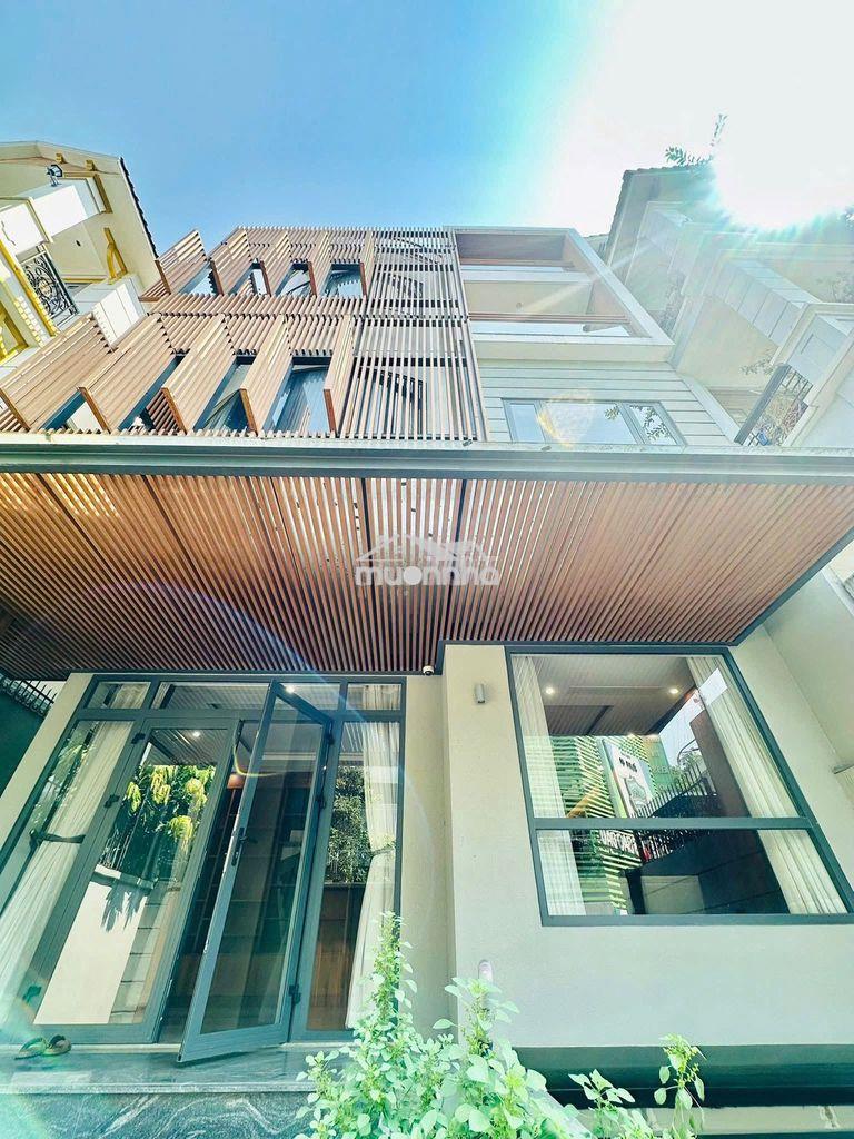 Cho thuê tòa nhà hoa đào, phú nhuận. 5t, thang máy, pccc, dtsd 600m²