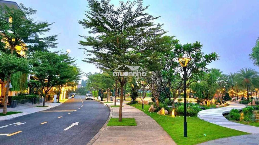 Nhà phố the standard ( 2 suất nội bộ cdt )  - Ảnh 2