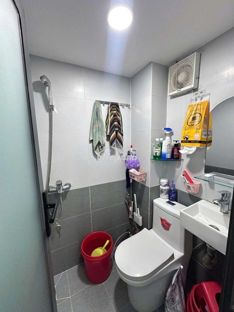 Bạch đằng-3 tầng- 2 pn,3,wc - kiên cố-mới đẹp-sát rạch xuyên tâm - 3