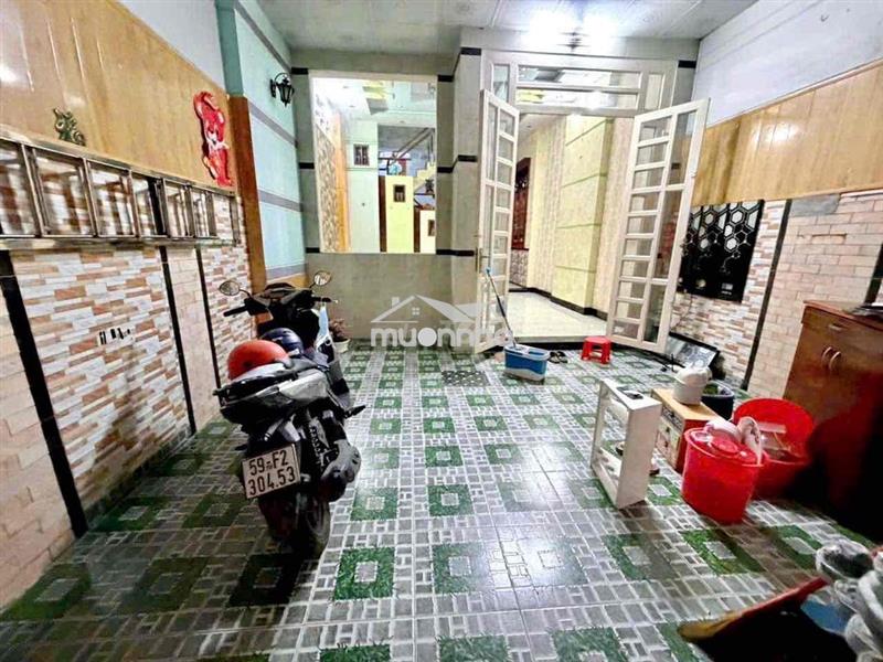 Cho thuê nhà bà điểm - diện tích: 5x16m - kết cấu: trệt 1 lầu