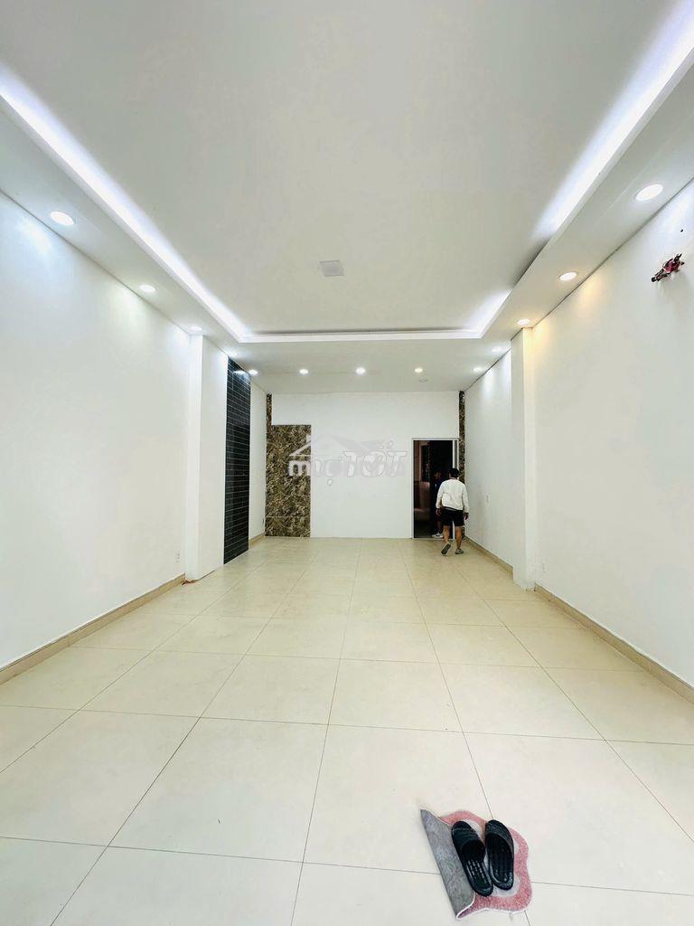 Cho thuê nhà phố thương mại cityland park hill_hầm 4 lầu_nhà mới đẹp - Ảnh 2