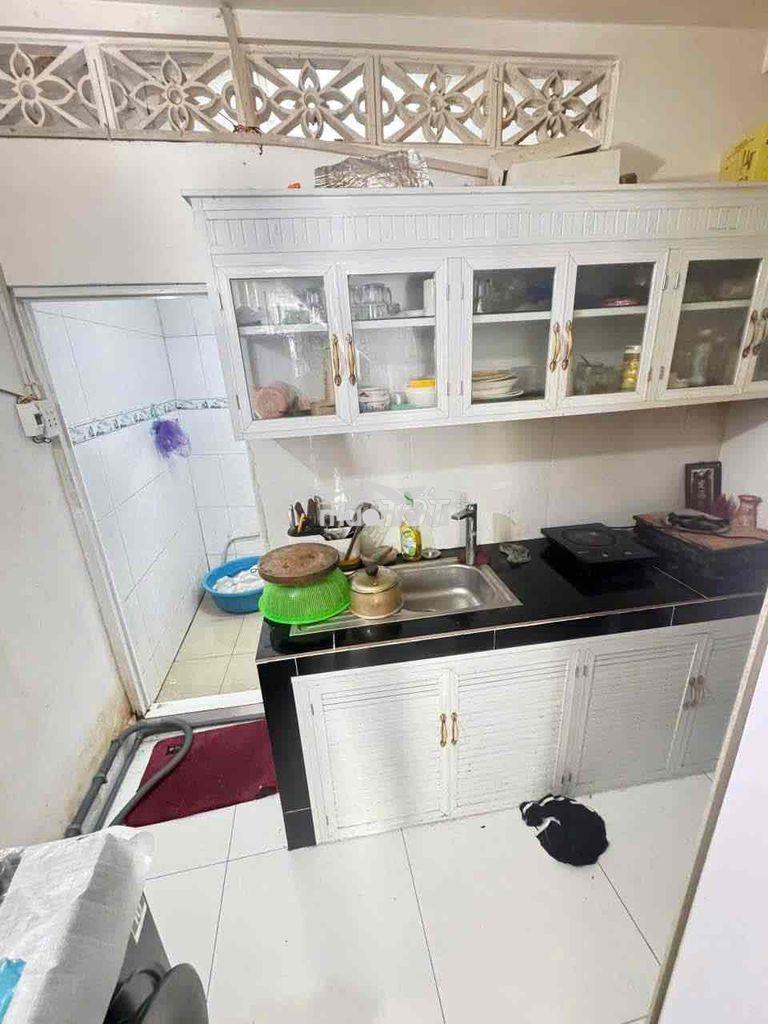 Nha thuê cao lỗ f4 q8