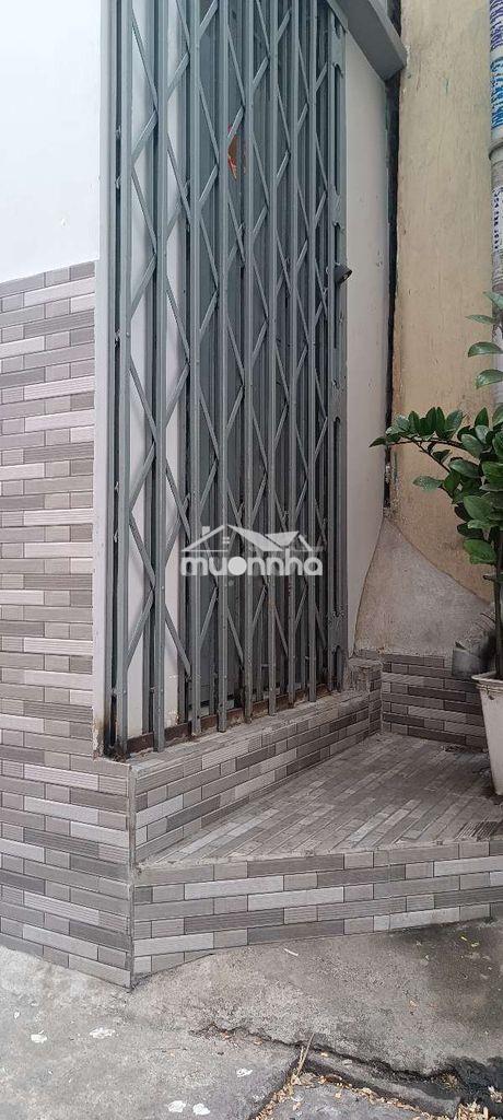 Nhà quận 1 vị trí cực đẹp, giảm sâu giá sốc - Ảnh 2