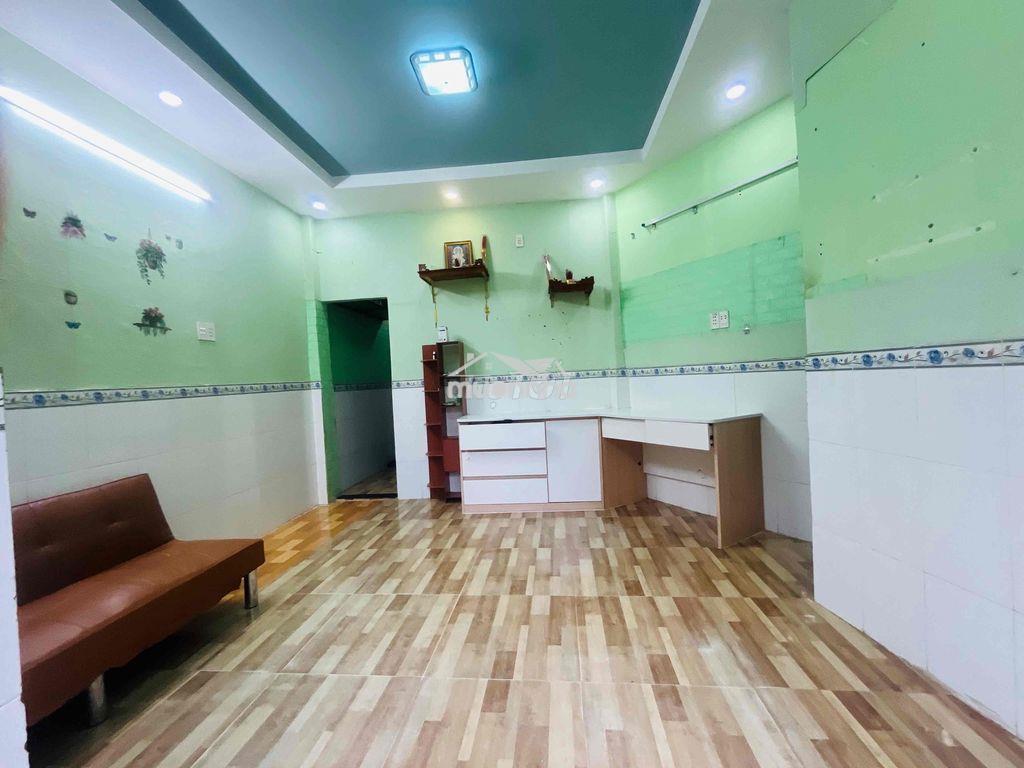 Nhà sổ chung lầu trệt đường ô tô tận nơi gần ngã tư bình trị - 2