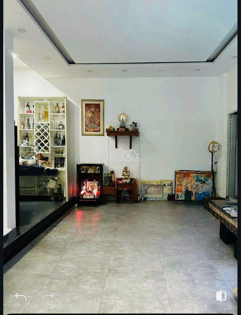 Bán nhà sát mặt tiền sư vạn hạnh q10. (52m2). 3 tầng đúc. giá 7.5 tỷ