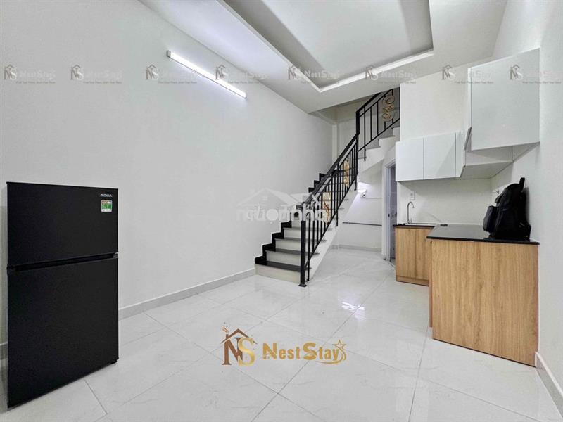 Cho thuê phòng 1 trệt 1 lửng 40m2 lương thế vinh - ban công, máy giặt
