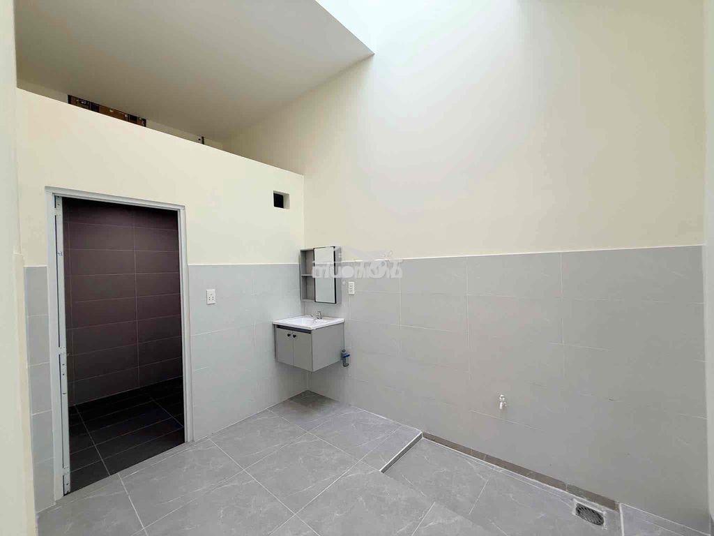 Cần bán nhà đẹp - vị trí đẹp - Ảnh 2