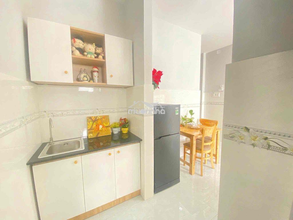 Căn hộ mini cửa sổ thang máy mặt tiền kế cầu chữ y gần sư phạm sài gòn - Ảnh 2