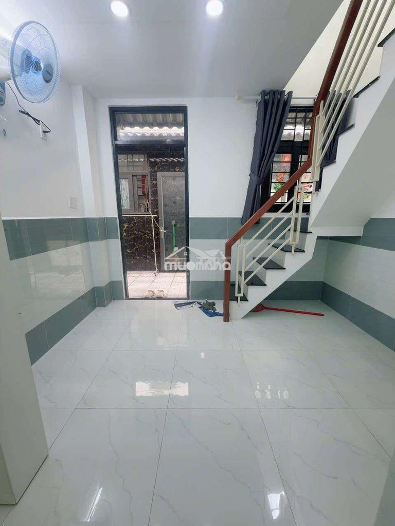 Bán nhà chợ hiệp thành, 1trệt 1 lầu. đất thổ cư. bao quy hoạch