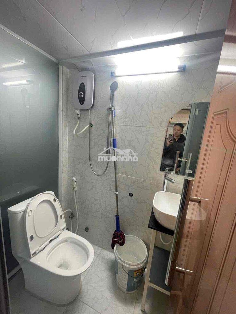 Phòng cho thuê gần đại học kinh tế ,kiến trúc,nhân văn,đài truyền hình - Ảnh 3