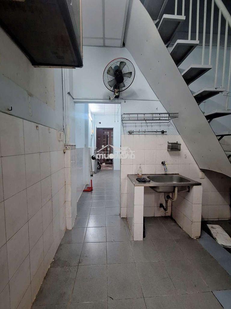 🏠🏠 Cho thuê nhà hẻm đường an bình, p6 q5
💢 dt - Ảnh 4