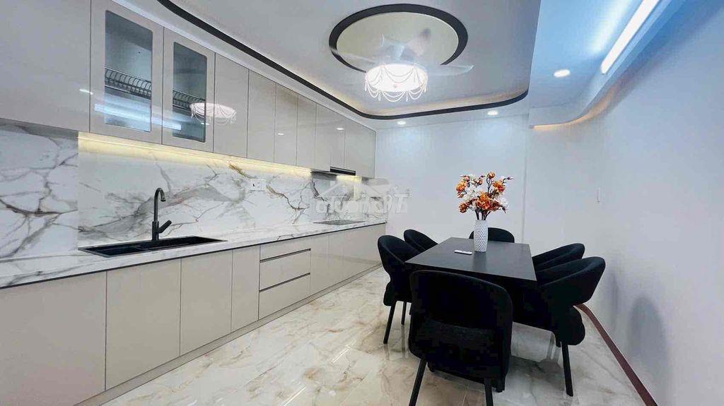 Bán nhà hẻm 377 cách mạng tháng 8, nhà mới, 5 tầng, 6 phòng ngủ - 4