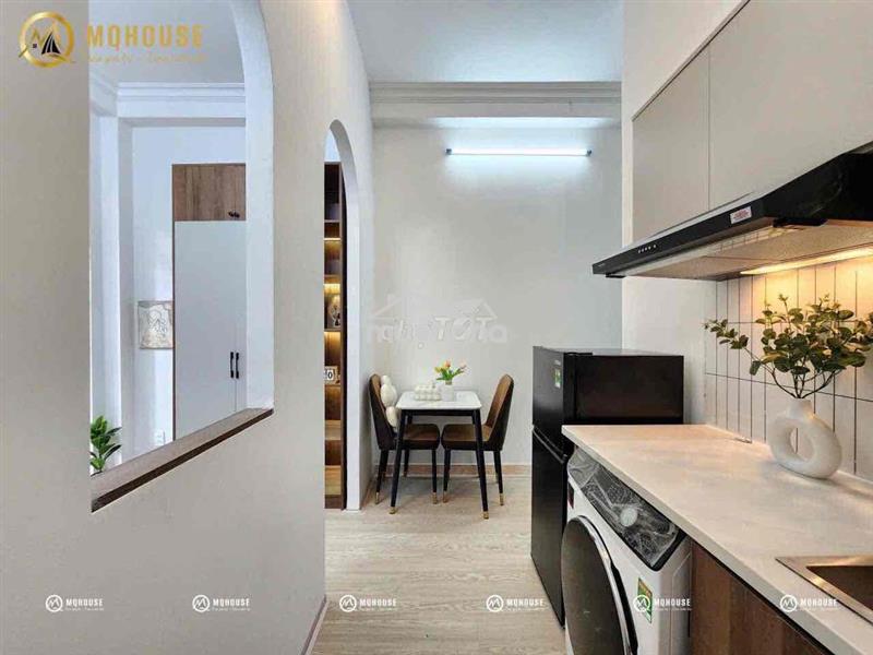 Cho thuê 1 phòng ngủ, tách bếp quận 3, gần quận 10, đh sư phạm, ueh