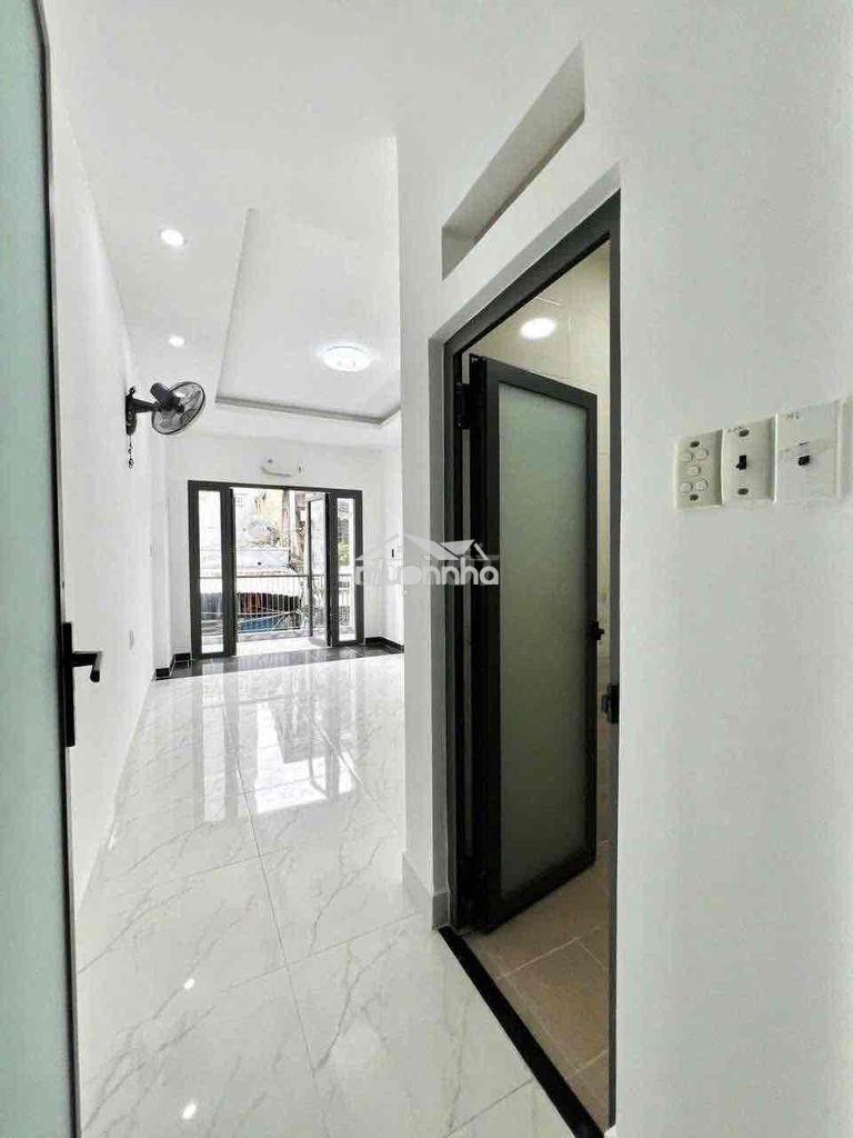 Cho thuê phòng siu thoáng kế bên cầu chữ y mới