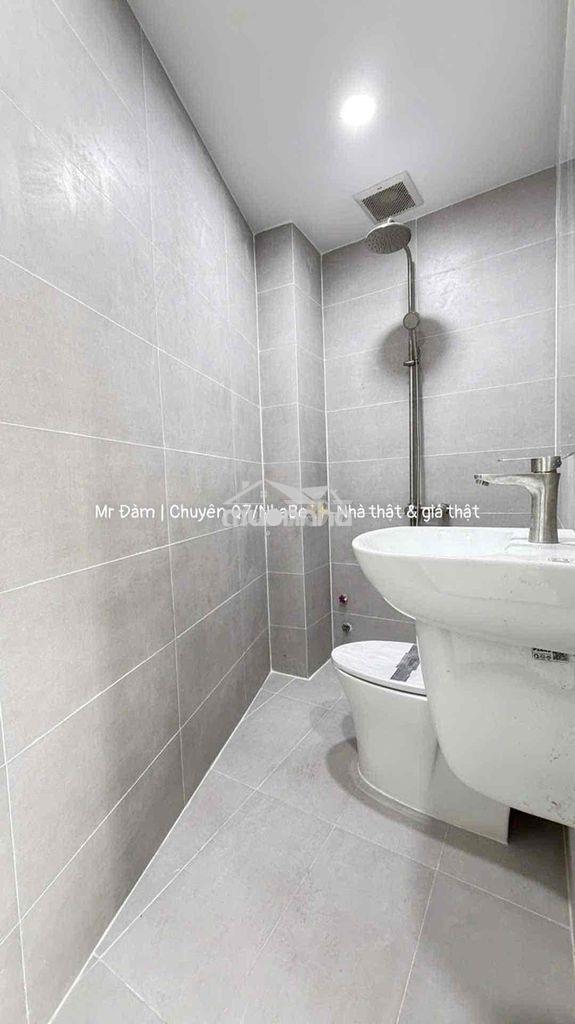 Nhà thi đấu q7 - mt hẻm xe tăng 8m – 4 tầng btct – 4pn – nhỉnh 4 tỷ - Ảnh 4