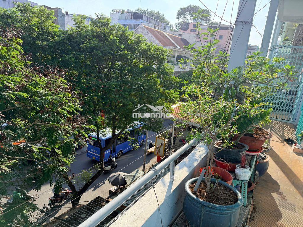 Bán chung cư 819 nguyễn traĩ 83m2 sổ đỏ chỉ 2.4 tỷ  - Ảnh 4