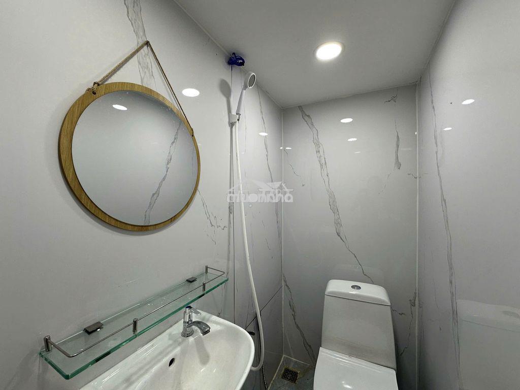 Studio cửa sổ trời rộng siêu thoáng ngay khu k300 lotte cộng hòa - 4