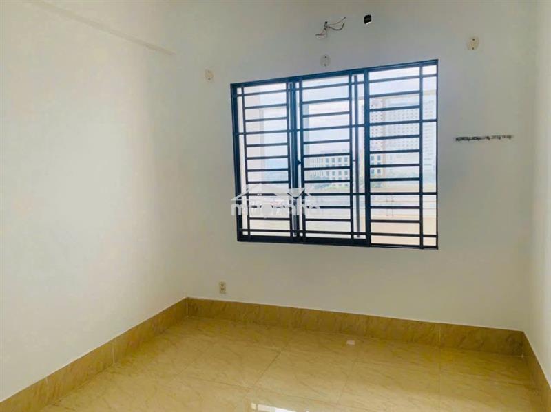 Bán căn hộ cao ốc a ngô gia tự, lầu thấp