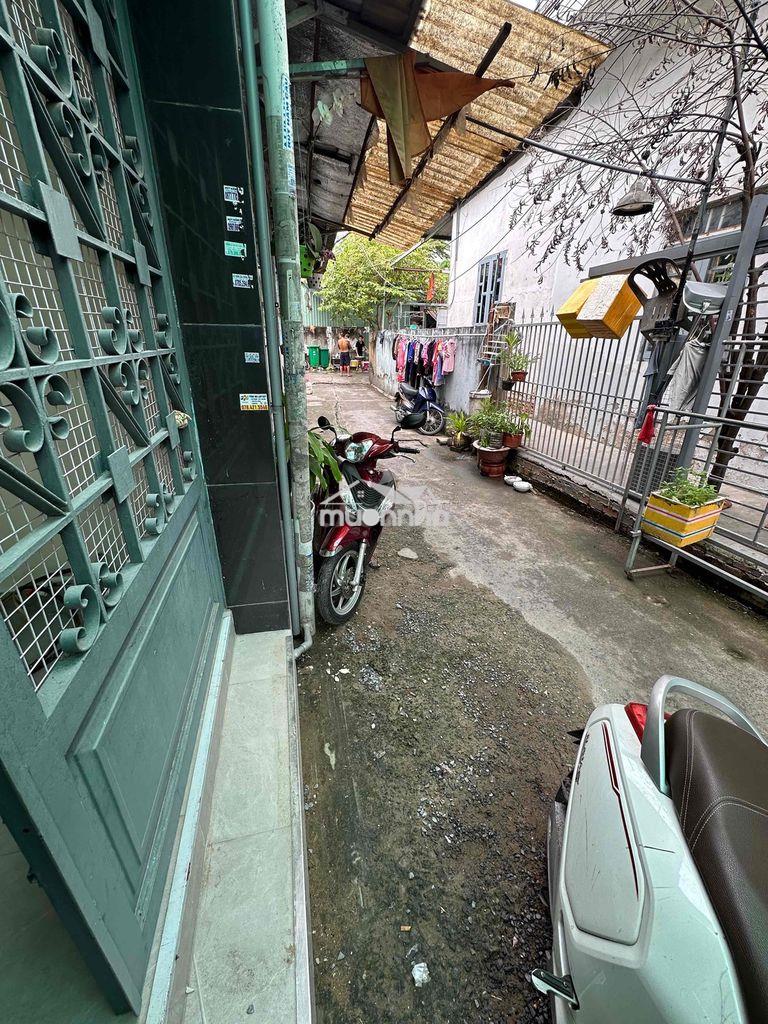 Cho thuê nhà nguyên căn c7c phạm hùng 12tr