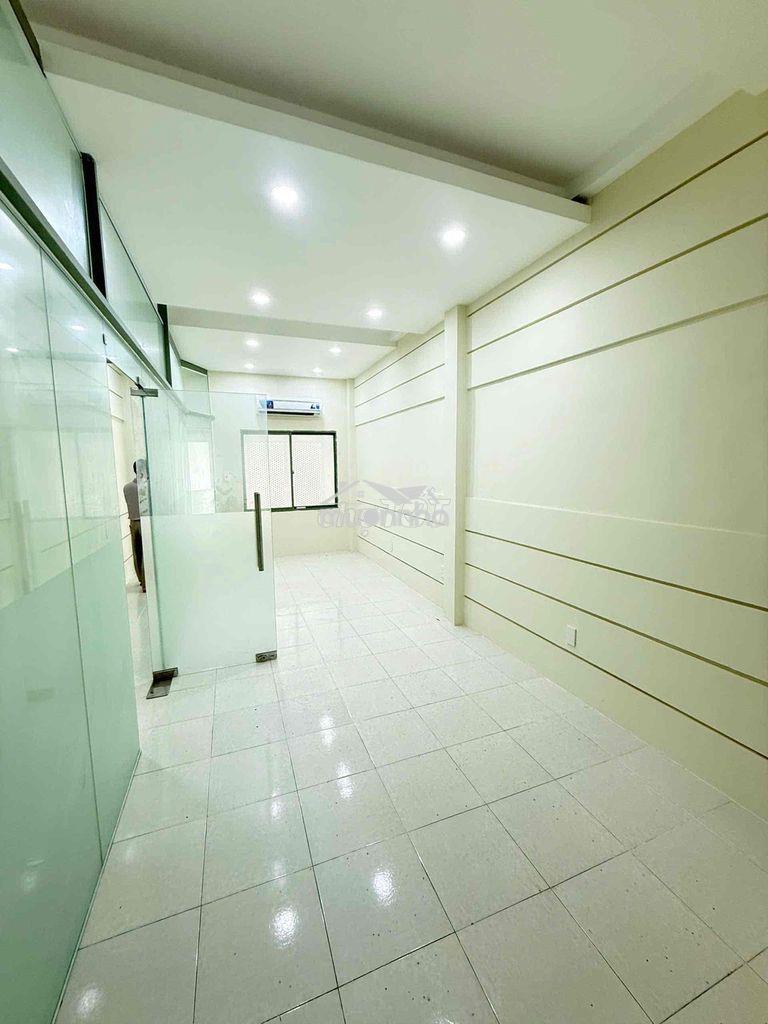 Nhà mặt tiền kinh doanh 4x16m, khu trung tâm quận 3, giá chỉ 30 triệu - Ảnh 4