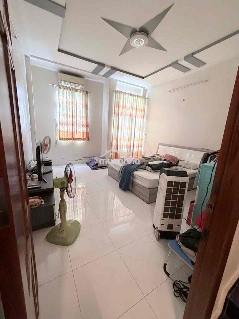 Nhà 3 tầng 60m2 mặt tiền hẻm đường phú định p16 q8 - Ảnh 2