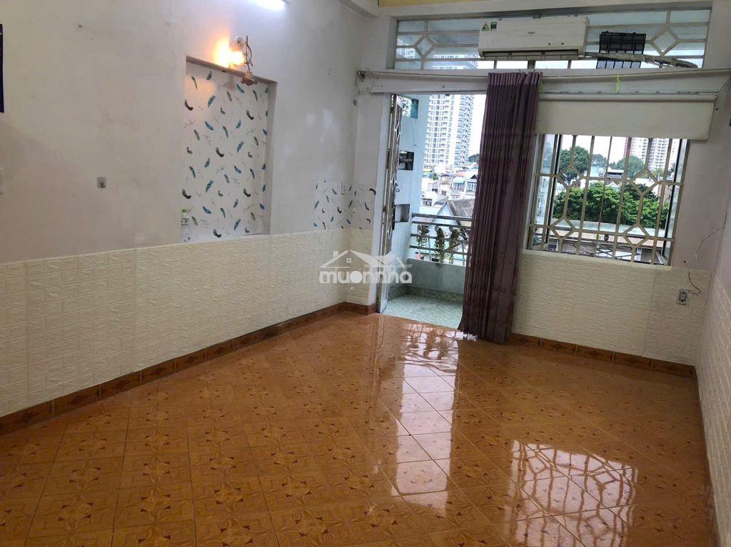 Phòng ban công 36m2 đường bà hạt quận 10 gần đại học kinh tế ueh - Ảnh 2