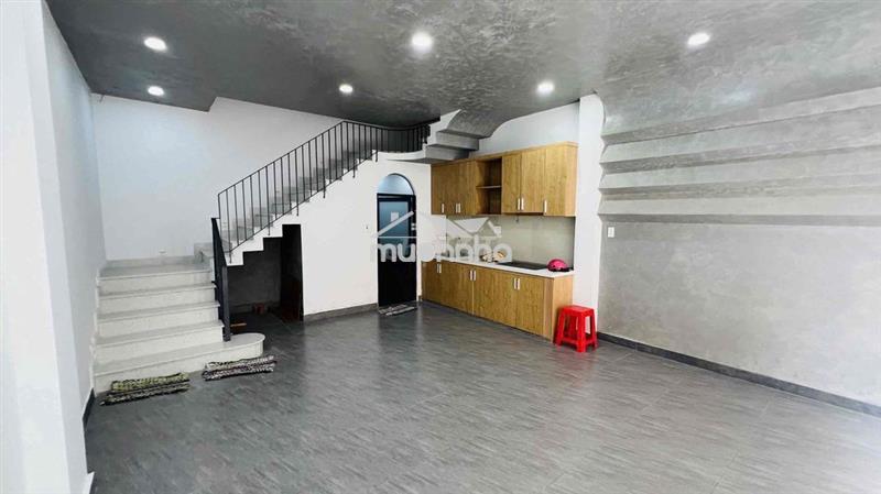 Nhà 3 lầu ngang 5m hẻm xe tải hậu giang - bình phú, quận 6 - giá 18 tr