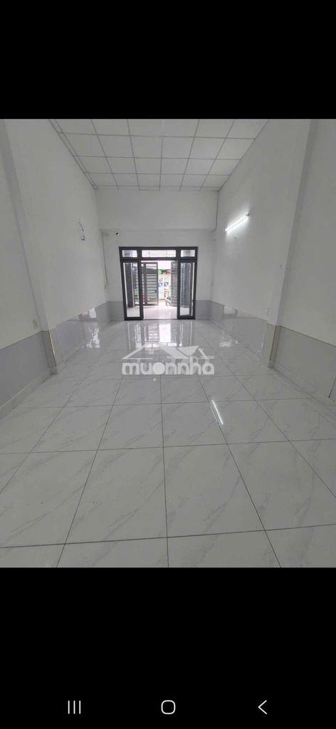 Cho thuê nhà 4x15m 1 lửng 2pn 2wc mới 100% hxt lê trọng tấn