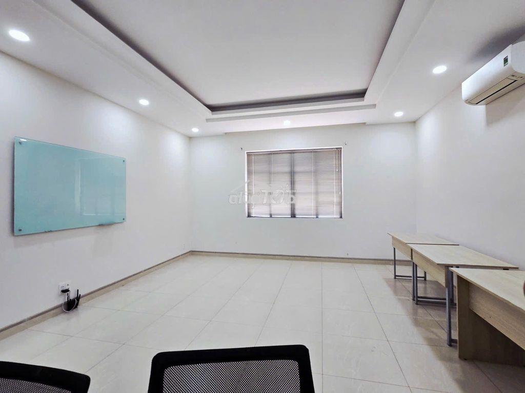 Dư 1 căn cho thuê vp - khu cityland cao cấp, có thang máy - tiện ích - Ảnh 2