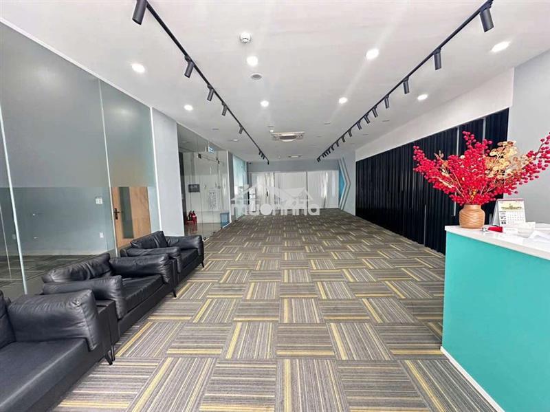 Cho thuê nhà phố đôi – đường b4, sala
📍 vị trí: đường b4