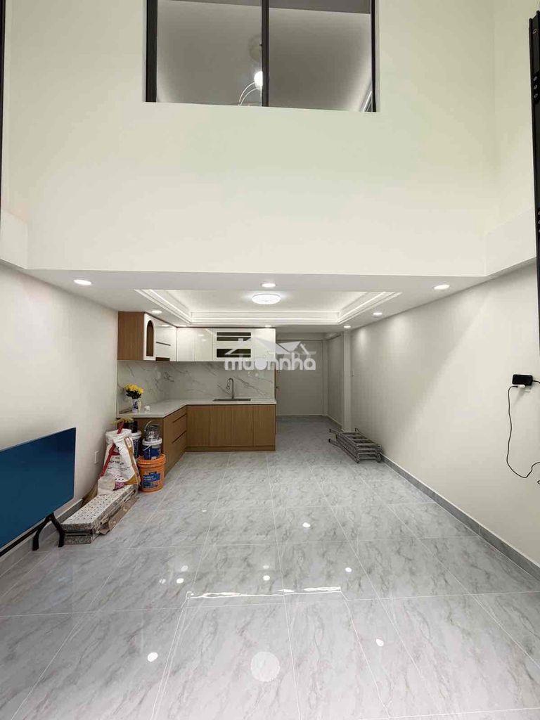 32m2(4x8), 5 tầng, hẻm xe hơi thông, lạc long quân q11, kế đầm sen - Ảnh 2