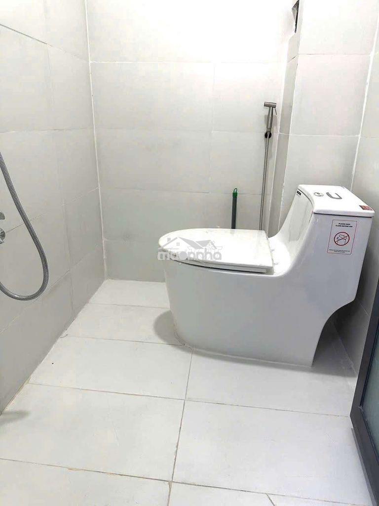 Nhà 3 phòng ngủ - hẻm 4m - gần cầu chà và - Ảnh 4