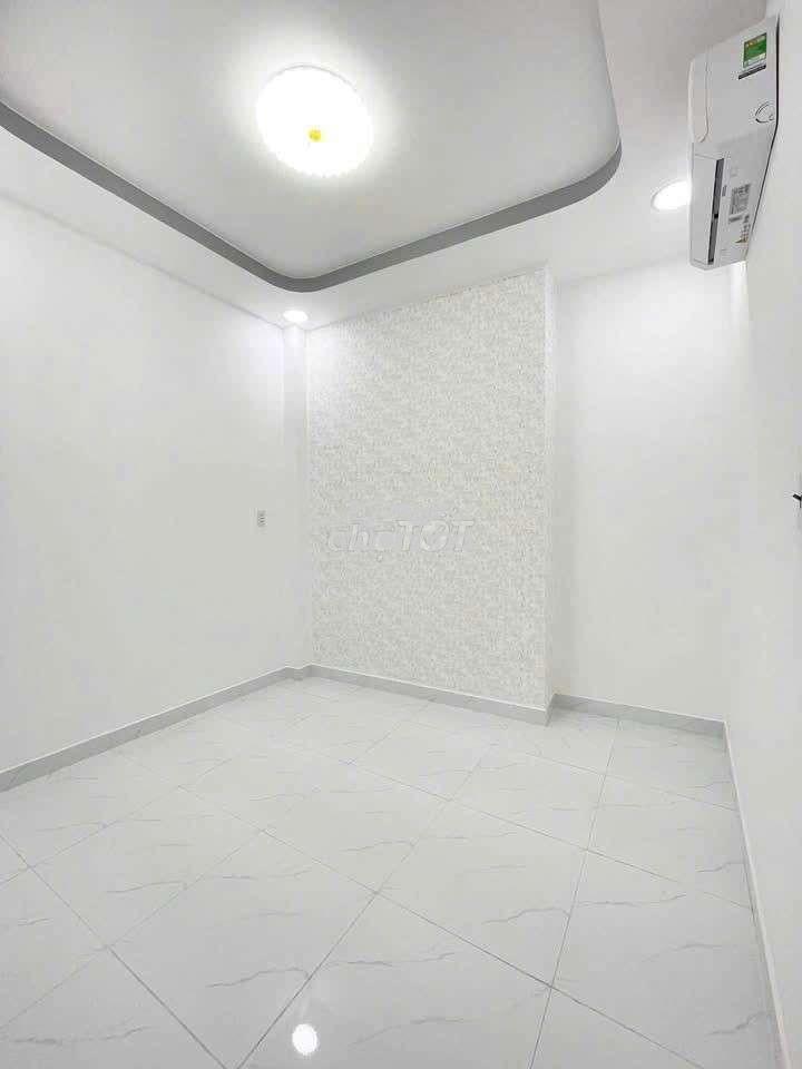 🔥 Nhà bán p9 q8 -
🏡 bán nhà mới hẻm thông đường nguyễn duy p9 q8
- Ảnh 4