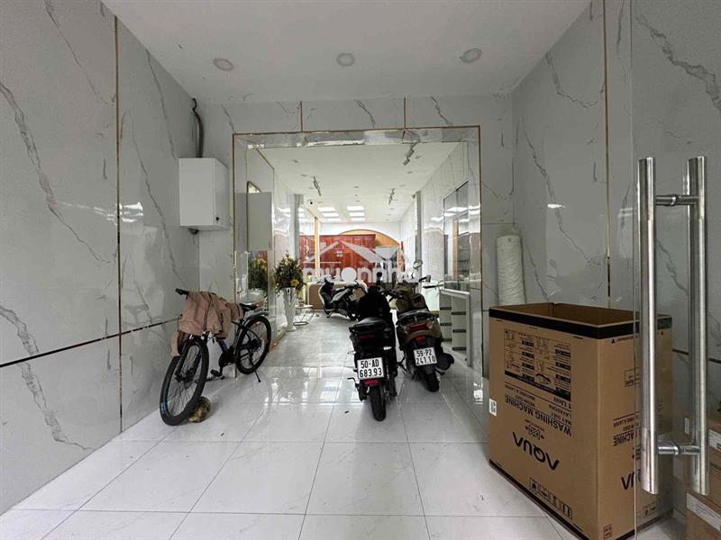 Cho thuê mbkd có sẵn toilet , phù hợp làm spa, nails , tiệm tóc