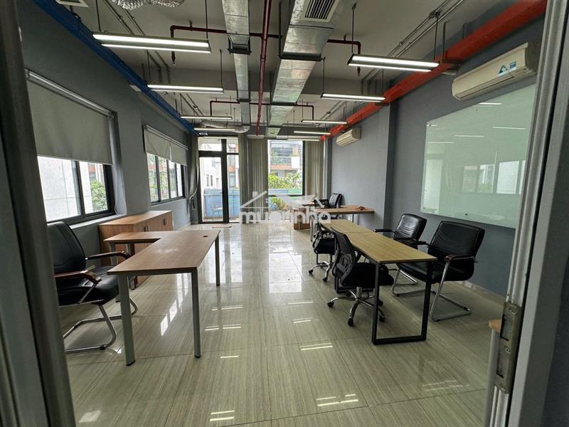 Cho thuê văn phòng vạn phúc city 40m2 full nội thất 8,5tr