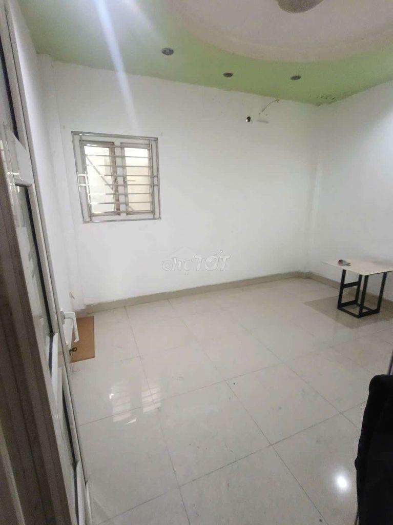 Cho thuê nhà mktd cư xá phú lâm b - có lề rộng, đậu ô tô, kd thoải mái - Ảnh 4