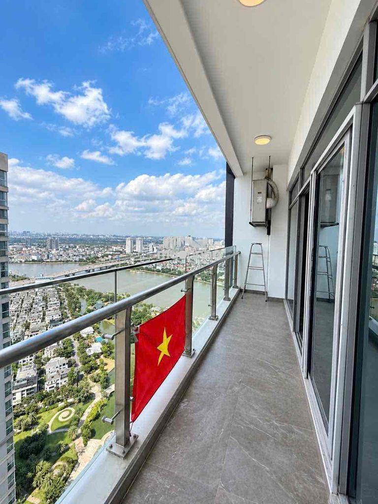 Trống sẵn căn penthouse vinhomes central park cần cho thuê nhanh